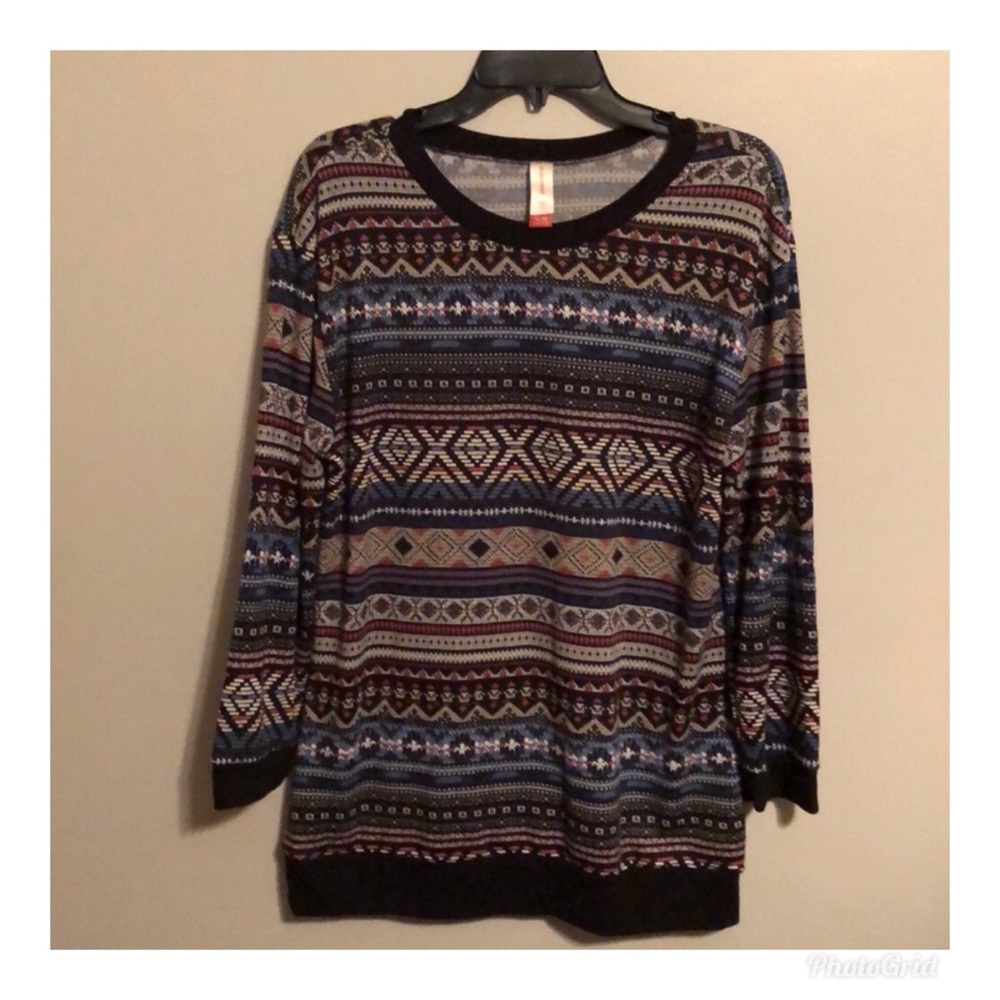 Tribal print top